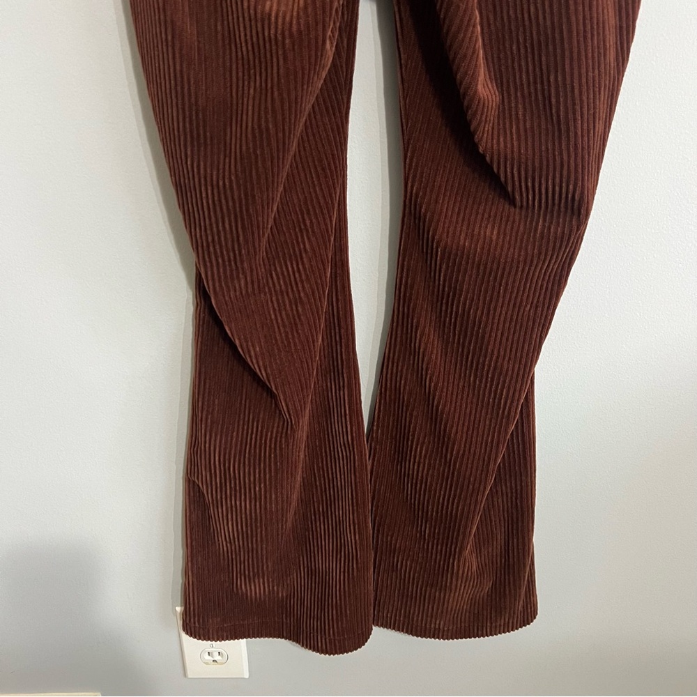 Bagatelle Collection S Brown Corduroy High Rise Bell Bottom Pants - Picture 14 of 15